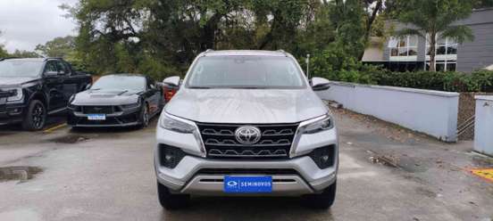 TOYOTA-HILUX SW4-2021