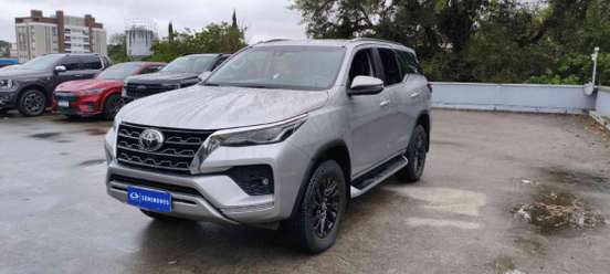 TOYOTA-HILUX SW4-2021