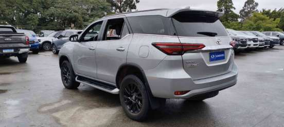 TOYOTA-HILUX SW4-2021