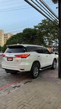 TOYOTA-HILUX SW4-2021
