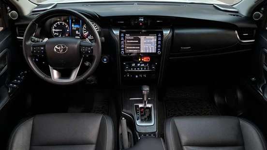 TOYOTA-HILUX SW4-2021