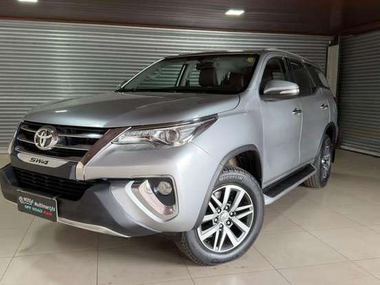 TOYOTA-HILUX SW4-2.8 SRX 4X4 16V TURBO INTERCOOLER DIESEL 4P AUTOMÁTICO TOYOTA-HILUX SW4-2016