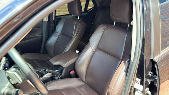 TOYOTA-HILUX SW4-2018