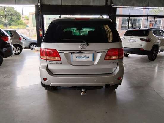 TOYOTA-HILUX SW4-2008