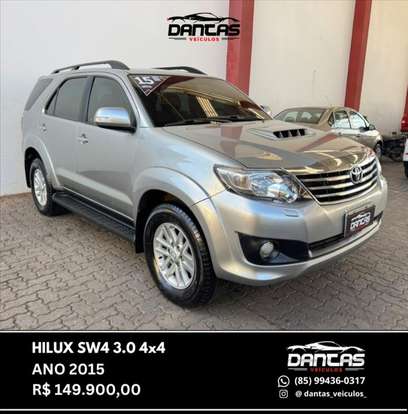 TOYOTA-HILUX SW4-2015