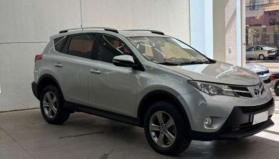 TOYOTA-RAV4-2014