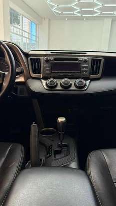 TOYOTA-RAV4-2014
