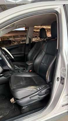 TOYOTA-RAV4-2014
