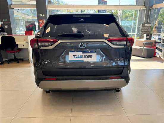 TOYOTA-RAV4-2024