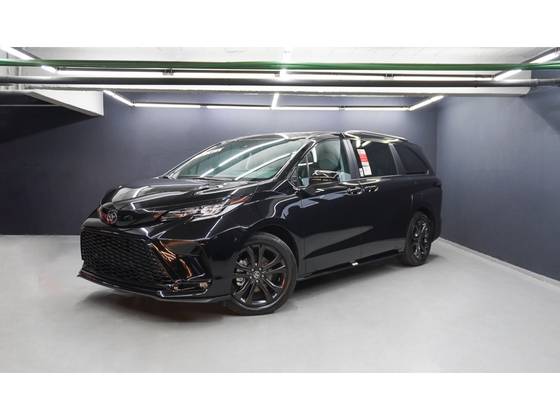 TOYOTA SIENNA 2.5 VVT-I HYBRID XSE CVT