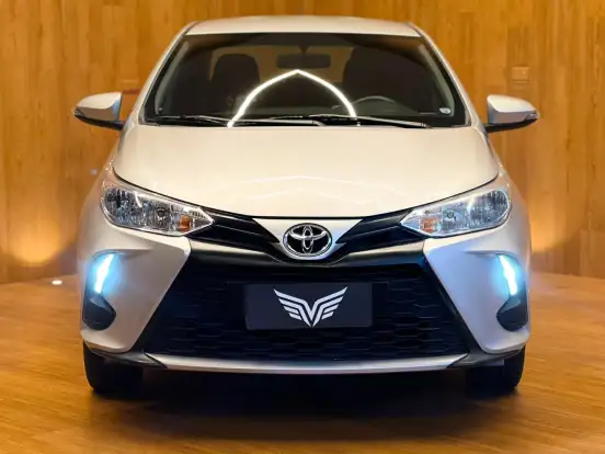 TOYOTA-YARIS-1.5 16V FLEX SEDAN XL LIVE MULTIDRIVE TOYOTA-YARIS-2022