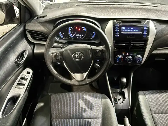 TOYOTA-YARIS-1.5 16V FLEX SEDAN XL LIVE MULTIDRIVE TOYOTA-YARIS-2020