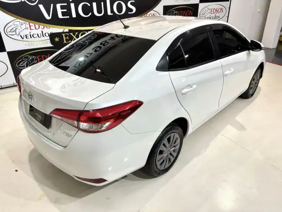 TOYOTA-YARIS-1.5 16V FLEX SEDAN XL LIVE MULTIDRIVE TOYOTA-YARIS-2020