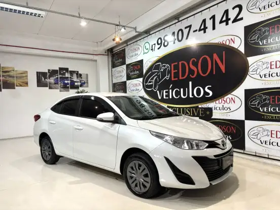 TOYOTA-YARIS-1.5 16V FLEX SEDAN XL LIVE MULTIDRIVE TOYOTA-YARIS-2020