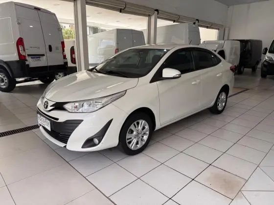 TOYOTA YARIS 1.5 16V FLEX SEDAN XL MULTIDRIVE