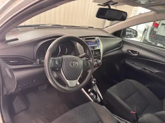 TOYOTA-YARIS-1.5 16V FLEX SEDAN XL MULTIDRIVE TOYOTA-YARIS-2019