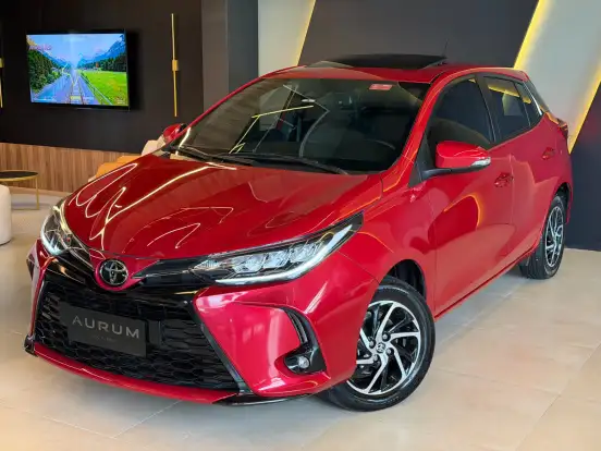 TOYOTA-YARIS-2023