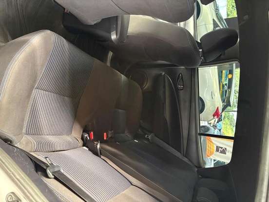 TOYOTA-YARIS-2020