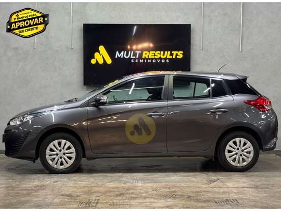 TOYOTA-YARIS-2020
