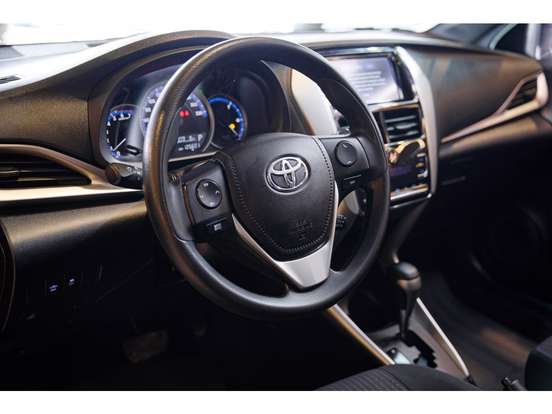 TOYOTA-YARIS-1.5 16V FLEX SEDAN XL PLUS CONNECT MULTIDRIVE TOYOTA-YARIS-2021