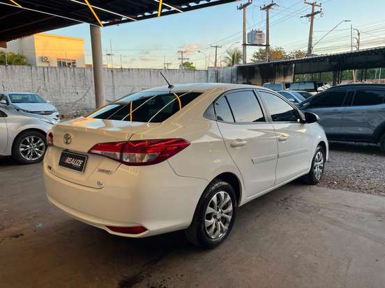 TOYOTA-YARIS-1.5 16V FLEX SEDAN XL PLUS TECH MULTIDRIVE TOYOTA-YARIS-2018
