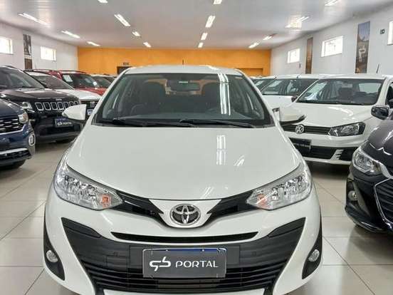 TOYOTA-YARIS-1.5 16V FLEX SEDAN XL PLUS TECH MULTIDRIVE TOYOTA-YARIS-2018