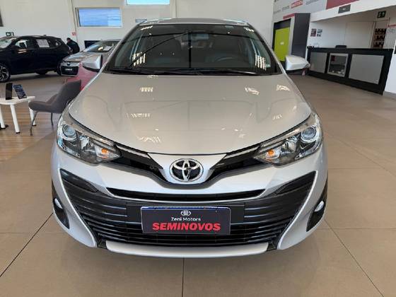 TOYOTA YARIS 1.5 16V FLEX SEDAN XLS MULTIDRIVE