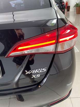 TOYOTA-YARIS-2022