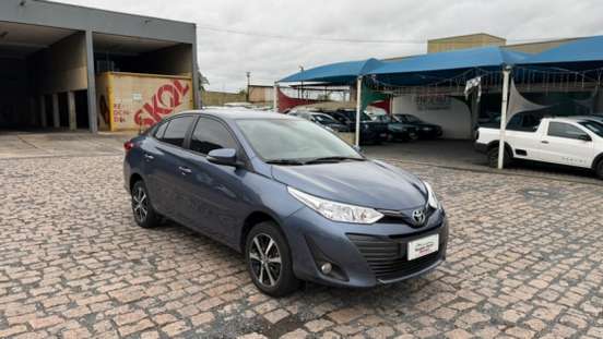 TOYOTA-YARIS-2021