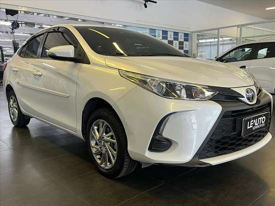 TOYOTA-YARIS-1.5 16V FLEX SEDAN XS MULTIDRIVE TOYOTA-YARIS-2023