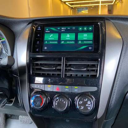 TOYOTA-YARIS-2022