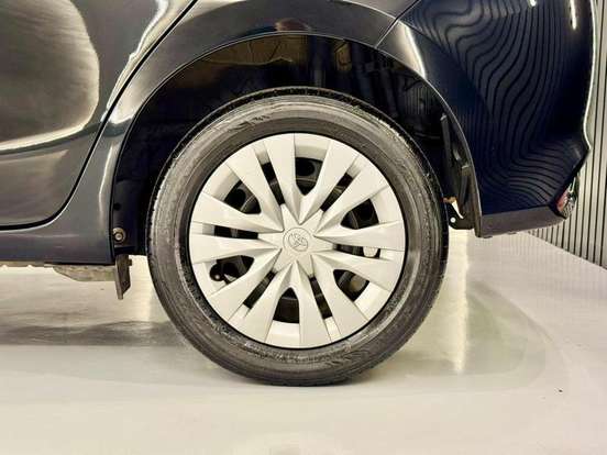 TOYOTA-YARIS-2024
