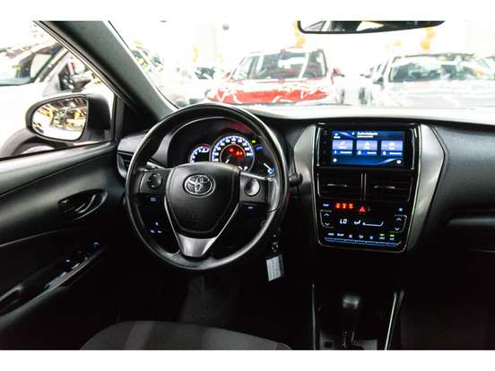 TOYOTA-YARIS-1.5 16V FLEX XL MULTIDRIVE TOYOTA-YARIS-2022