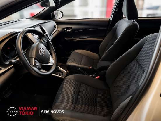 TOYOTA-YARIS-1.5 16V FLEX XL PLUS CONNECT MULTIDRIVE TOYOTA-YARIS-2020