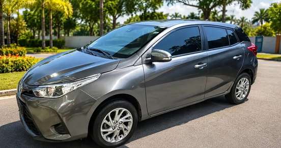 TOYOTA-YARIS-2023