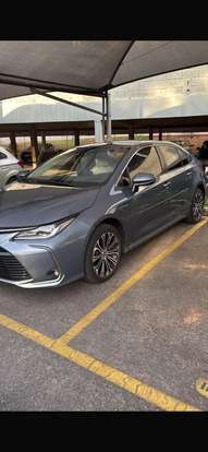 TOYOTA-COROLLA-2021