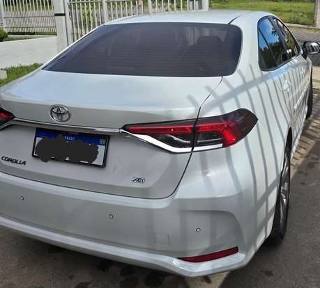 TOYOTA-COROLLA-2021
