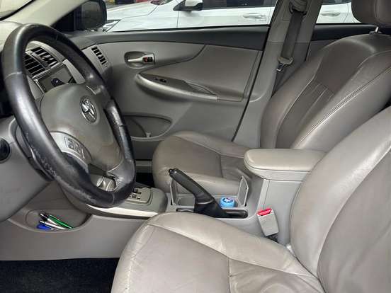 TOYOTA-COROLLA-2.0 XEI 16V FLEX 4P AUTOMÁTICO TOYOTA-COROLLA-2010
