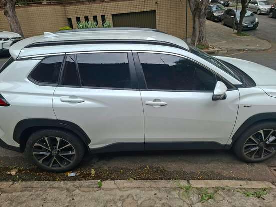 TOYOTA-COROLLA CROSS-2024