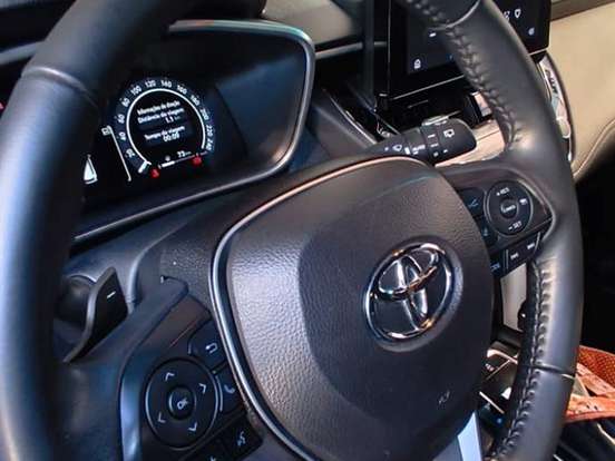 TOYOTA-COROLLA CROSS-2.0 VVT-IE FLEX XRE DIRECT SHIFT TOYOTA-COROLLA CROSS-2025