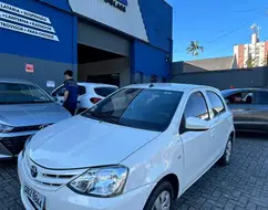 TOYOTA ETIOS 1.3 X 16V FLEX 4P MANUAL TOYOTA ETIOS 1.3 X 16V FLEX 4P MANUAL