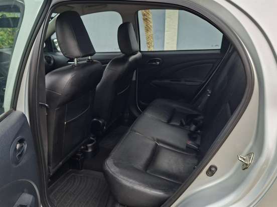 TOYOTA-ETIOS-1.3 X 16V FLEX 4P MANUAL TOYOTA-ETIOS-2014