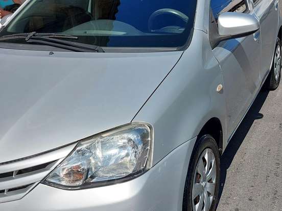 TOYOTA-ETIOS-1.3 X 16V FLEX 4P MANUAL TOYOTA-ETIOS-2014