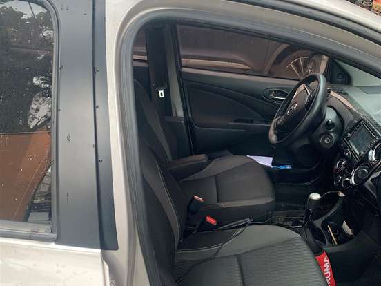 TOYOTA-ETIOS-1.5 READY 16V FLEX 4P AUTOMÁTICO TOYOTA-ETIOS-2017
