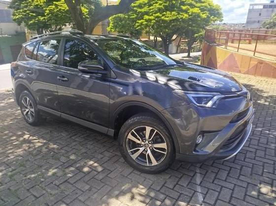 TOYOTA RAV4 2.0 TOP 4X2 16V GASOLINA 4P AUTOMÁTICO