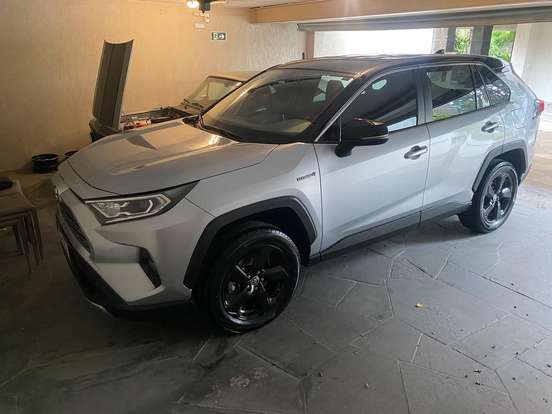 TOYOTA-RAV4-2019