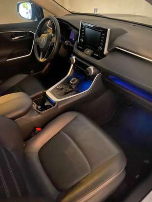 TOYOTA-RAV4-2019