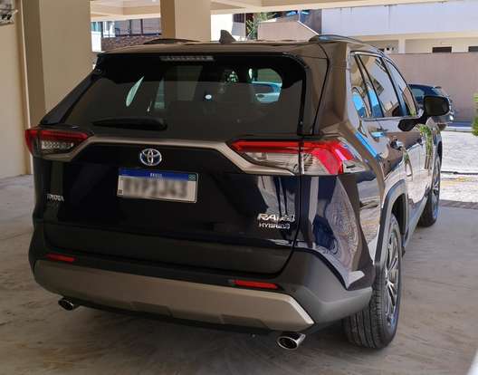 TOYOTA-RAV4-2023