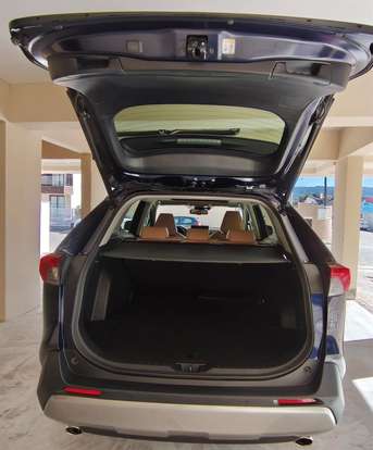 TOYOTA-RAV4-2023