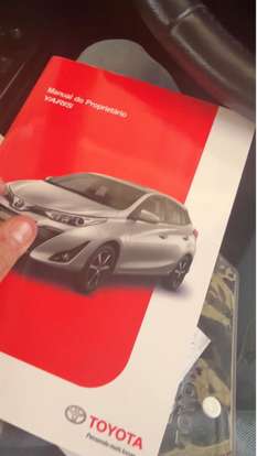 TOYOTA-YARIS-2018
